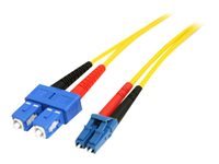 StarTech.com 7m Fiber Optic Cable - Single-Mode Duplex 9/125 - LSZH - LC/SC - OS1 - LC to SC Fiber Patch Cable (SMFIBLCSC7) - Cable de interconexión - modo sencillo SC (M) a modo simple LC (M) - 7 m - fibra óptica - impresión a dos caras - 9/125 micrones - OS1 - moldeado - amarillo - SMFIBLCSC7