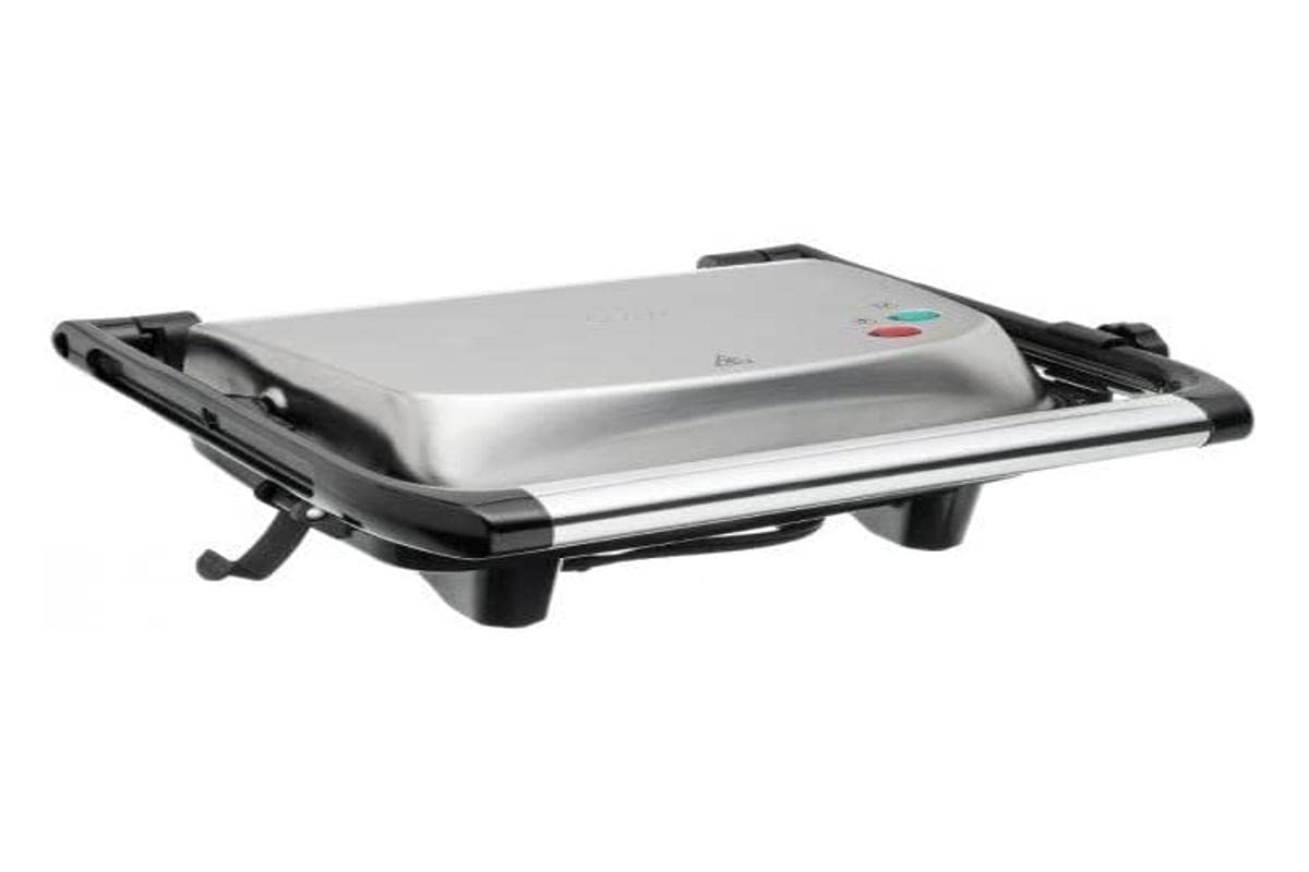 Sandwichera compacta Oster color negro   Preparar sándwiches con el tipo de pan que prefieras. sistema de altura ajustable. placas con recubrimiento antiadherente que facilitan la limpieza. Área para enrollar el cable. exterior estilo contemporáneo en acero inoxidable resistente                  .                                        - CKSTPA2880-013